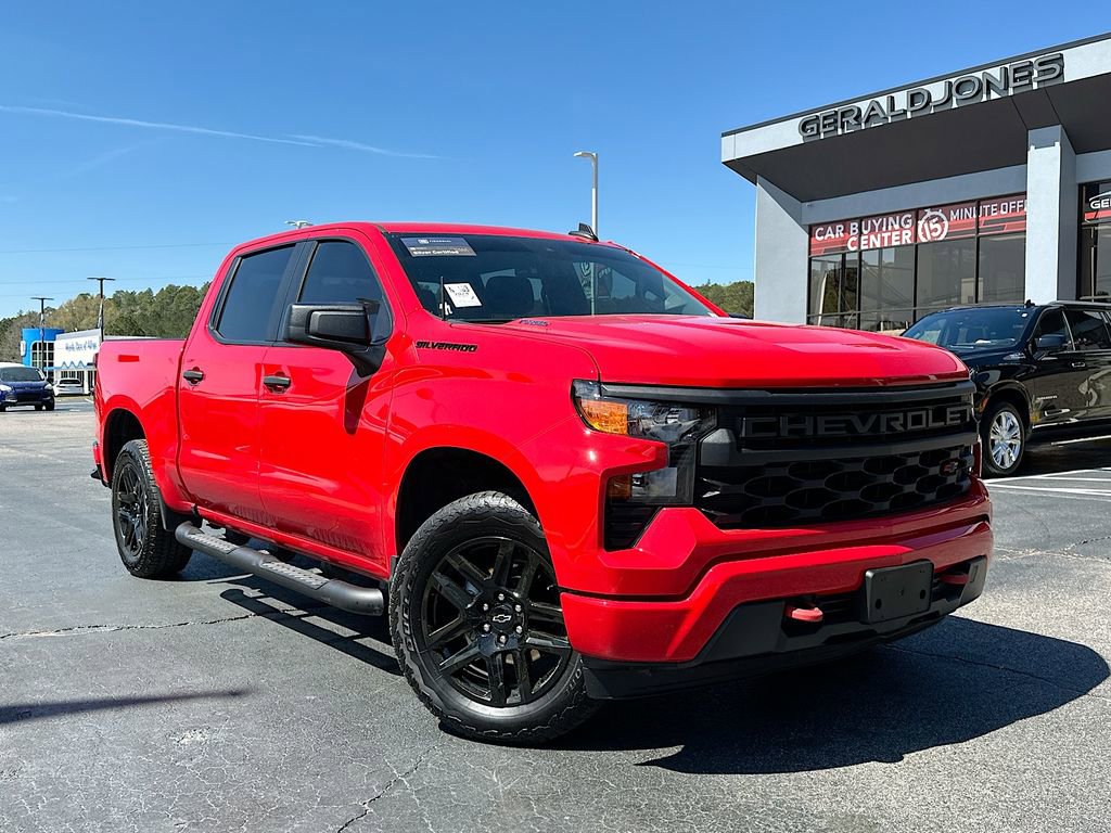 Used 2024 Chevrolet Silverado 1500 Custom w/ Turbomax Blackout Package image 1