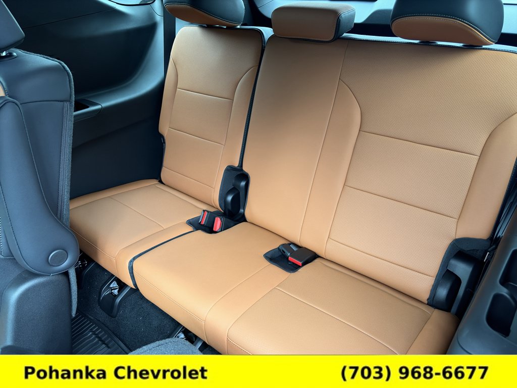 New 2027 Chevrolet Traverse Z71 w/ Driver Confidence Package AWD/4WD image 27