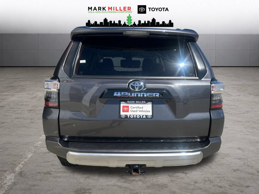 Certified 2020 Toyota 4Runner TRD Off-Road AWD/4WD image 4