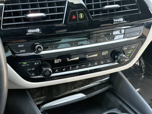Used 2021 BMW 540i w/ Executive Package RWD image 31