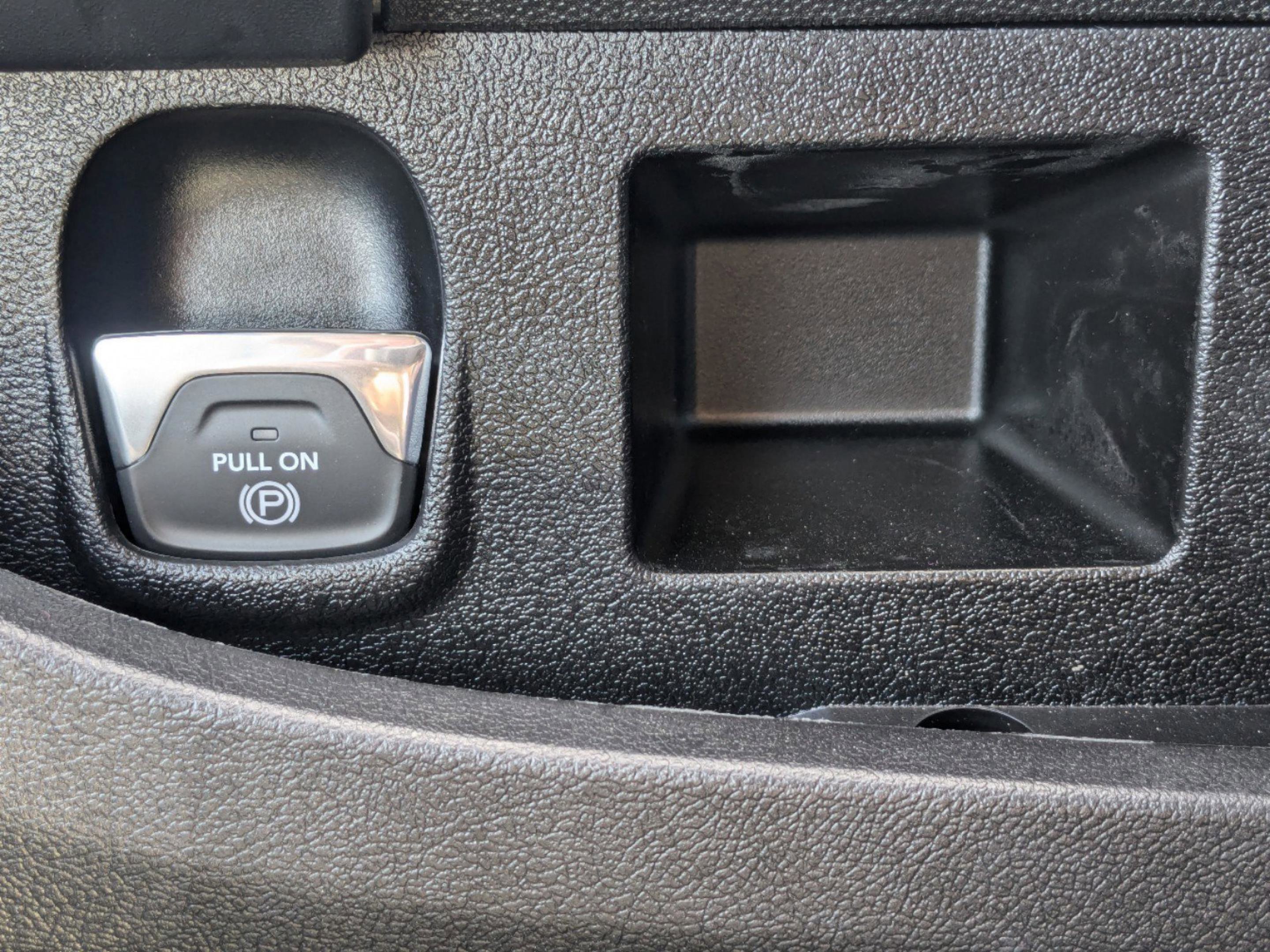 New 2025 RAM ProMaster 3500 w/ Leather Interior Group image 34