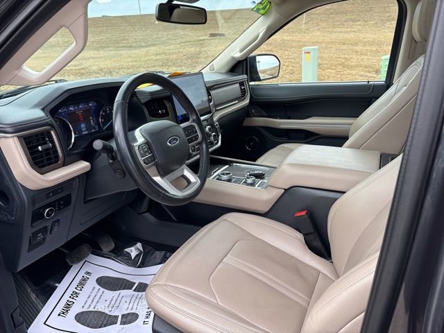 Used 2024 Ford Expedition Limited image 18