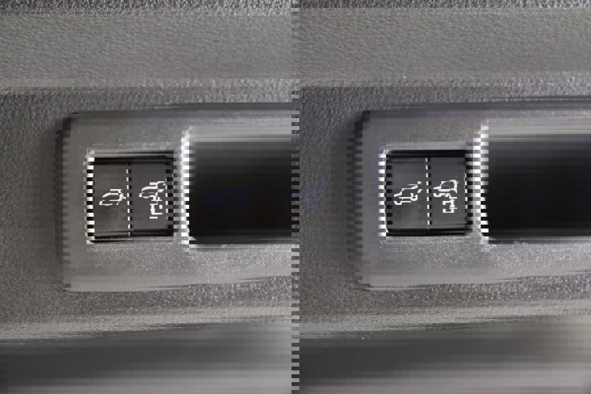 Used 2024 Toyota Sequoia Limited image 71