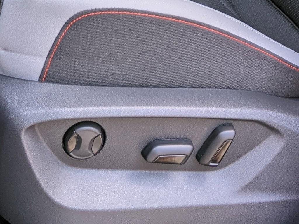 New 2026 Volkswagen Atlas Peak Edition image 12