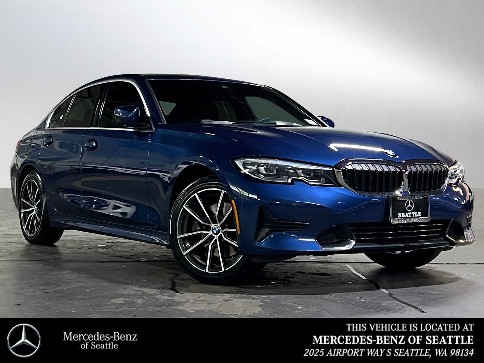 Used 2022 BMW 330i xDrive Sedan w/ Premium Package 2