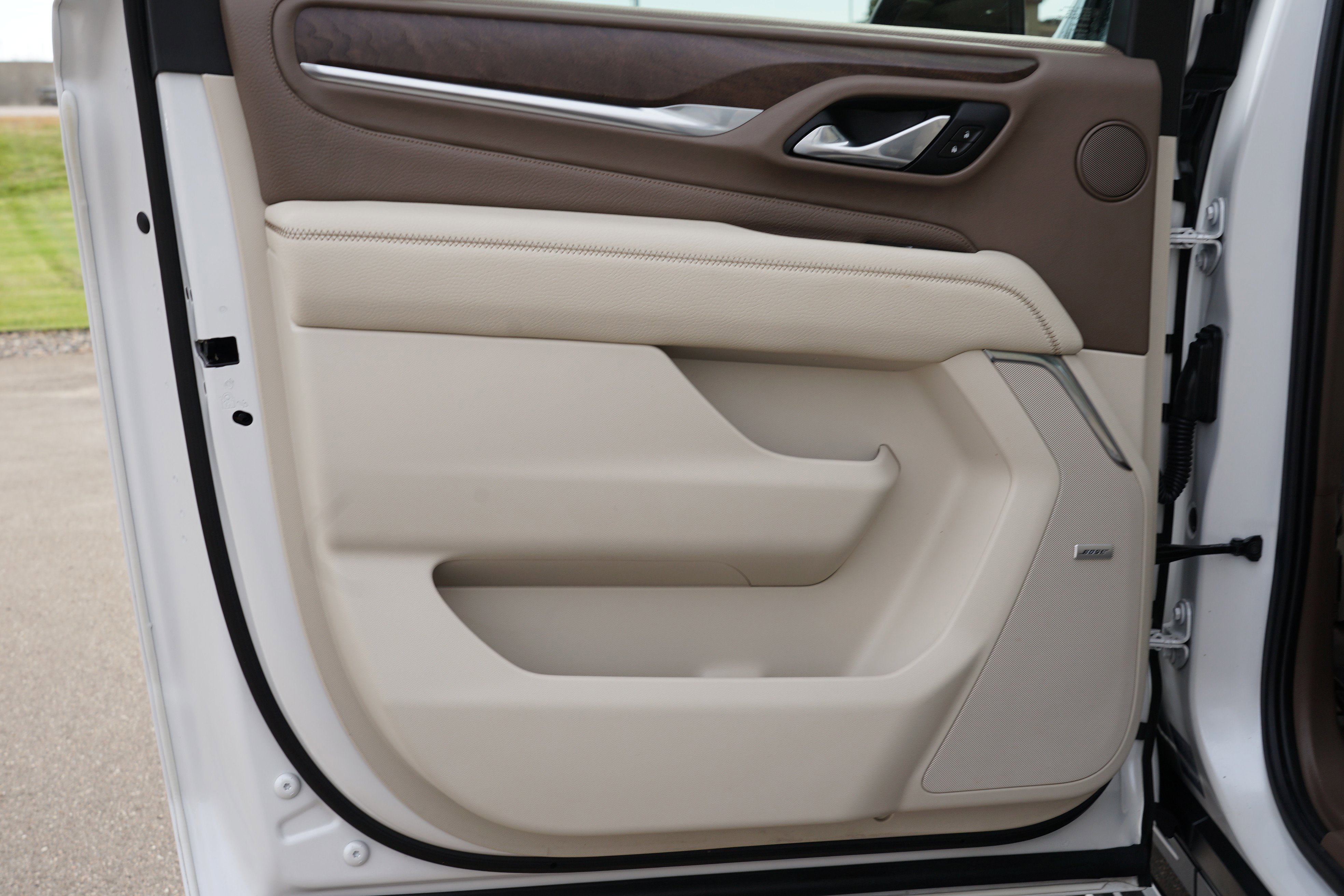 Used 2021 GMC Yukon XL Denali w/ Denali Ultimate Package image 19