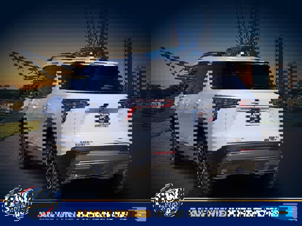 New 2026 Chevrolet Equinox ACTIV w/ Convenience Package III image 3