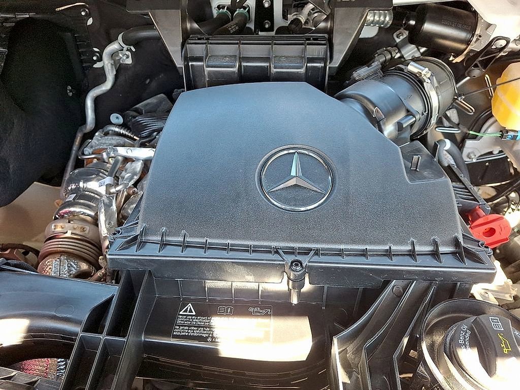 Used 2025 Mercedes-Benz Sprinter 2500 image 28