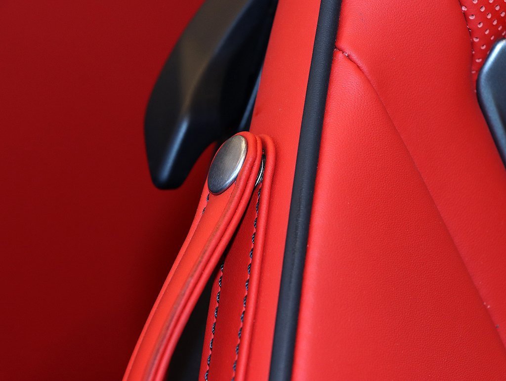 Certified 2022 Ferrari Portofino M image 43