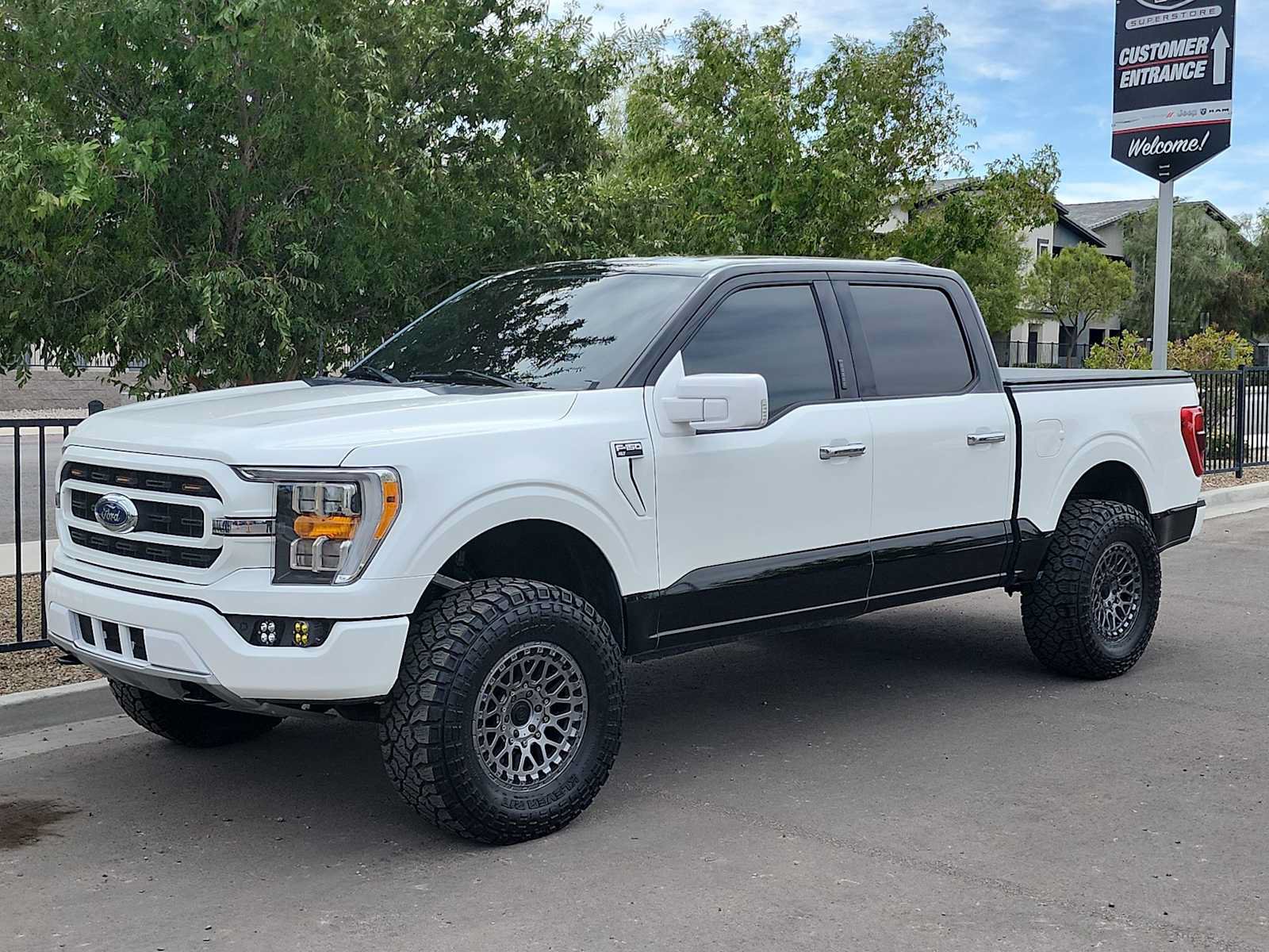 Used 2023 Ford F150 XLT w/ Equipment Group 302A High AWD/4WD image 4