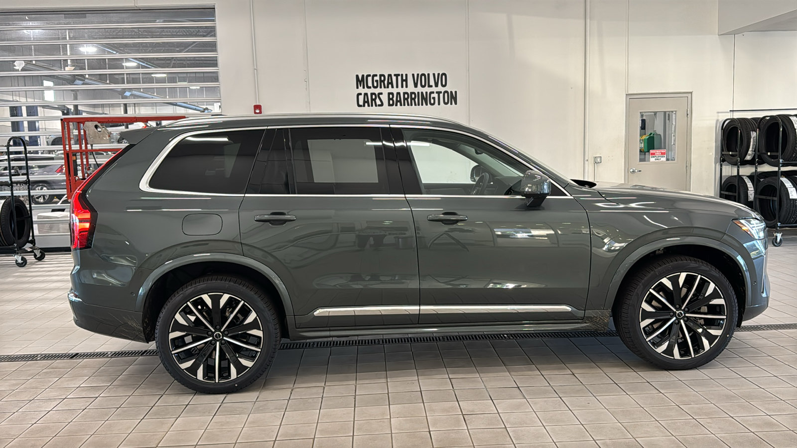 New 2027 Volvo XC90 B6 Ultra AWD/4WD image 4