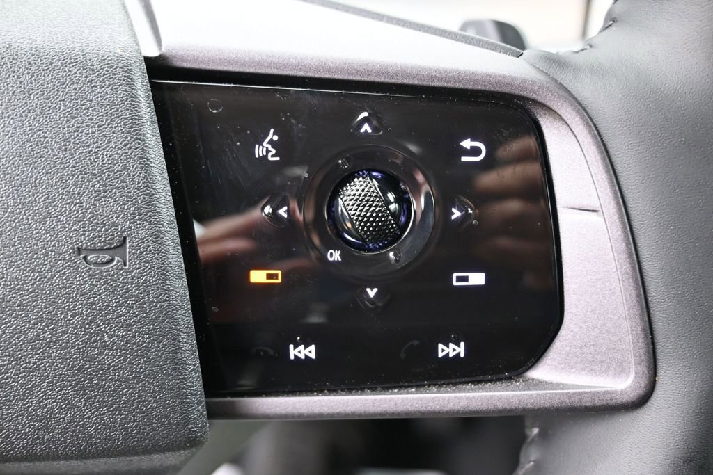 Used 2026 Nissan Leaf SV+ w/ Floor Mat Package (SV+) FWD image 17