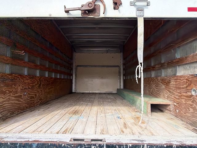 Used 2016 Ford E-350 and Econoline 350 Super Duty RWD image 20