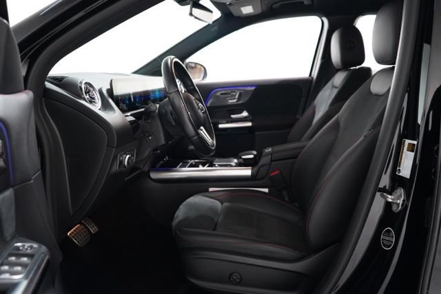 Used 2022 Mercedes-Benz GLA 250 4MATIC image 14