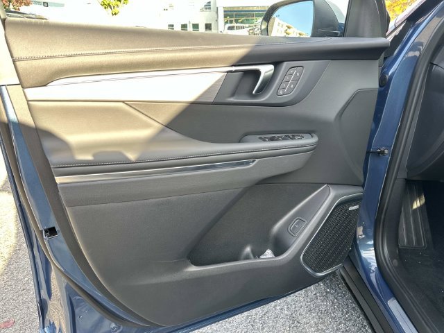New 2026 Buick Enclave Preferred w/ Power Package FWD image 8