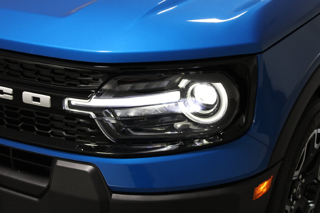 New 2026 Ford Bronco Sport Outer Banks w/ Outer Banks Tech Package+ AWD/4WD image 54