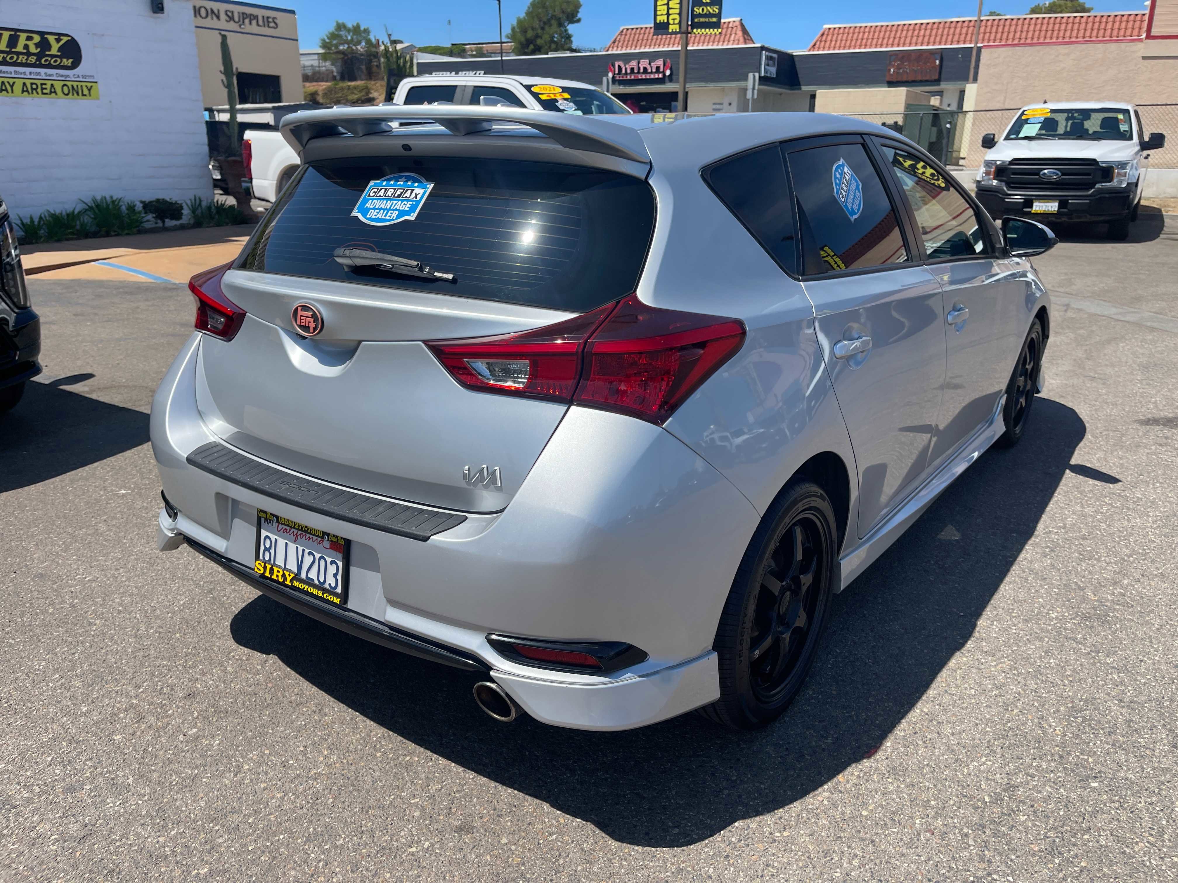 Used 2016 Scion iM image 3