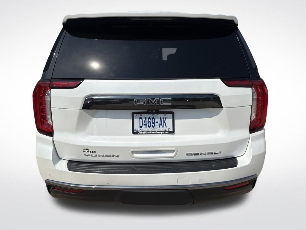 Used 2023 GMC Yukon Denali Ultimate image 6