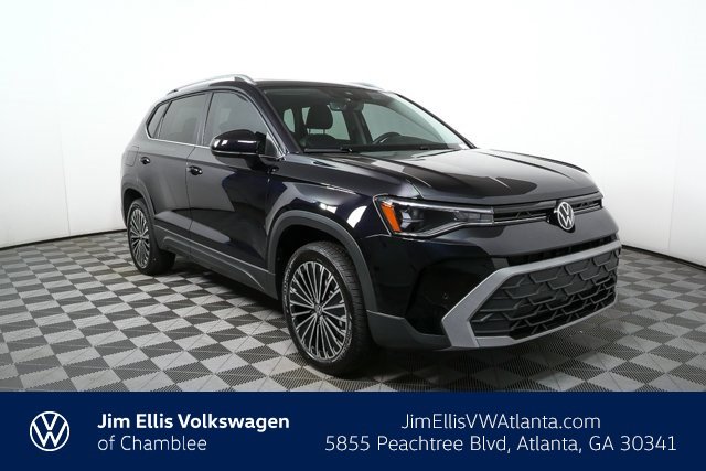 New 2026 Volkswagen Taos SE image 1
