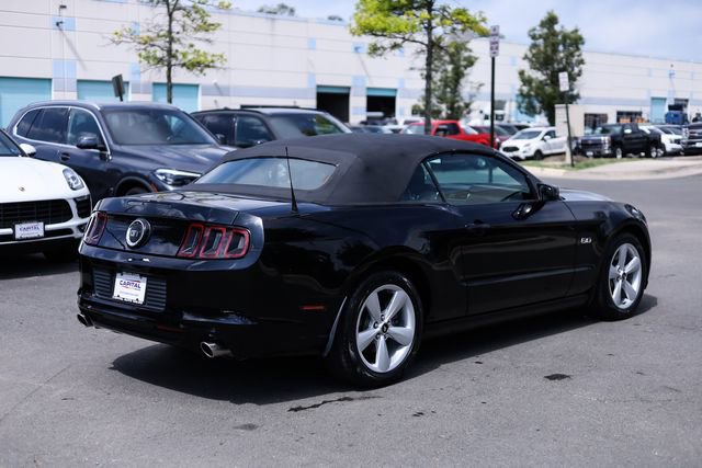 Used 2013 Ford Mustang GT RWD image 11