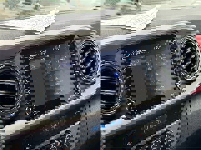 Used 2022 Toyota Tacoma SR5 image 22