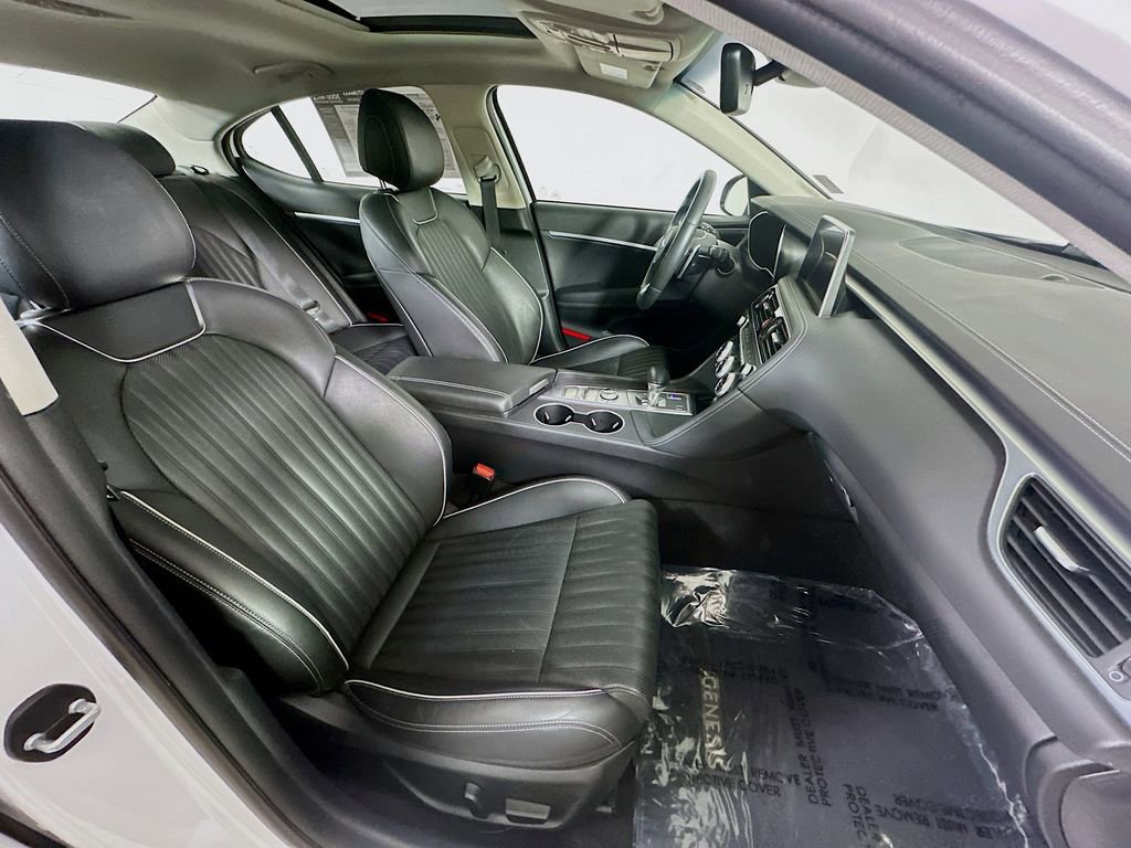 Used 2020 Genesis G70 2.0T w/ Elite Package AWD/4WD image 12