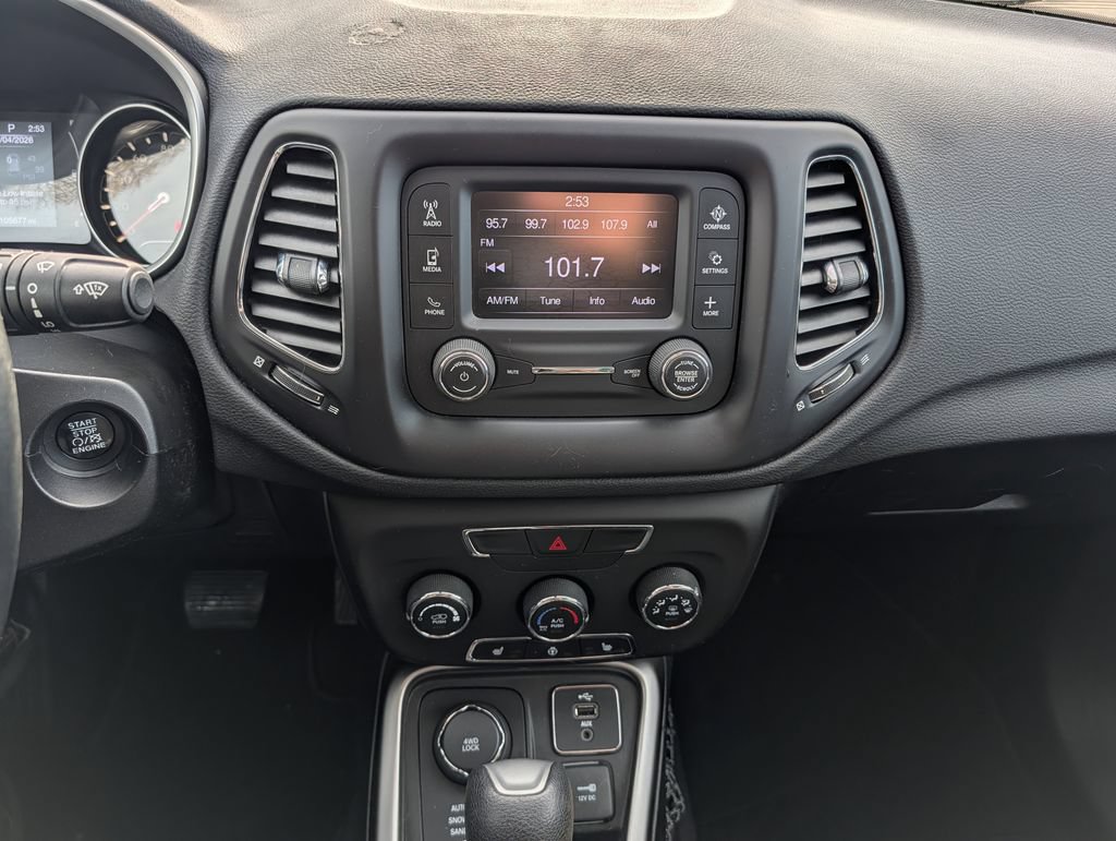 Used 2018 Jeep Compass Sport w/ Cold Weather Group AWD/4WD image 22