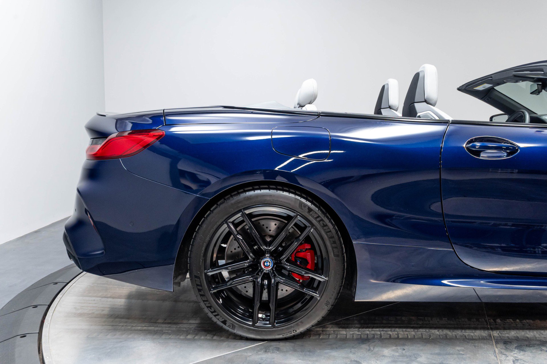 Used 2023 BMW M8 Competition AWD/4WD image 19
