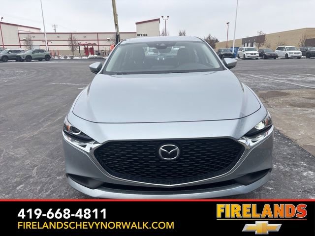 Used 2020 MAZDA MAZDA3 Sedan w/ Select Package image 2