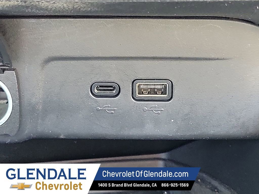 Used 2024 Chevrolet Trax ACTIV w/ Sunroof Package image 30