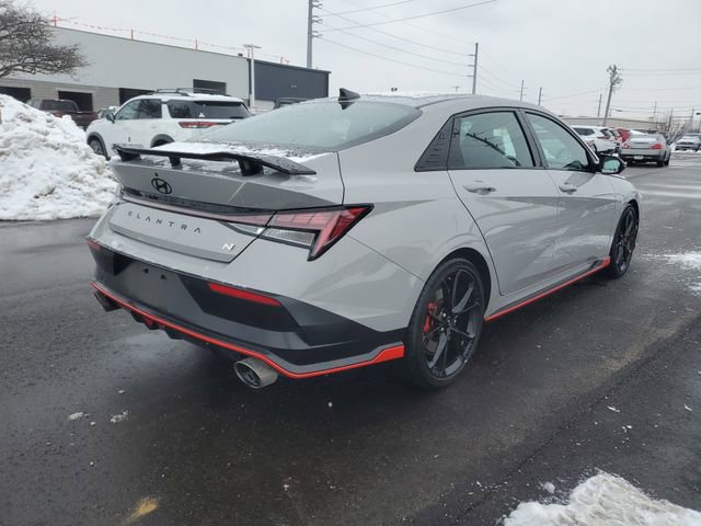Used 2025 Hyundai Elantra N image 4