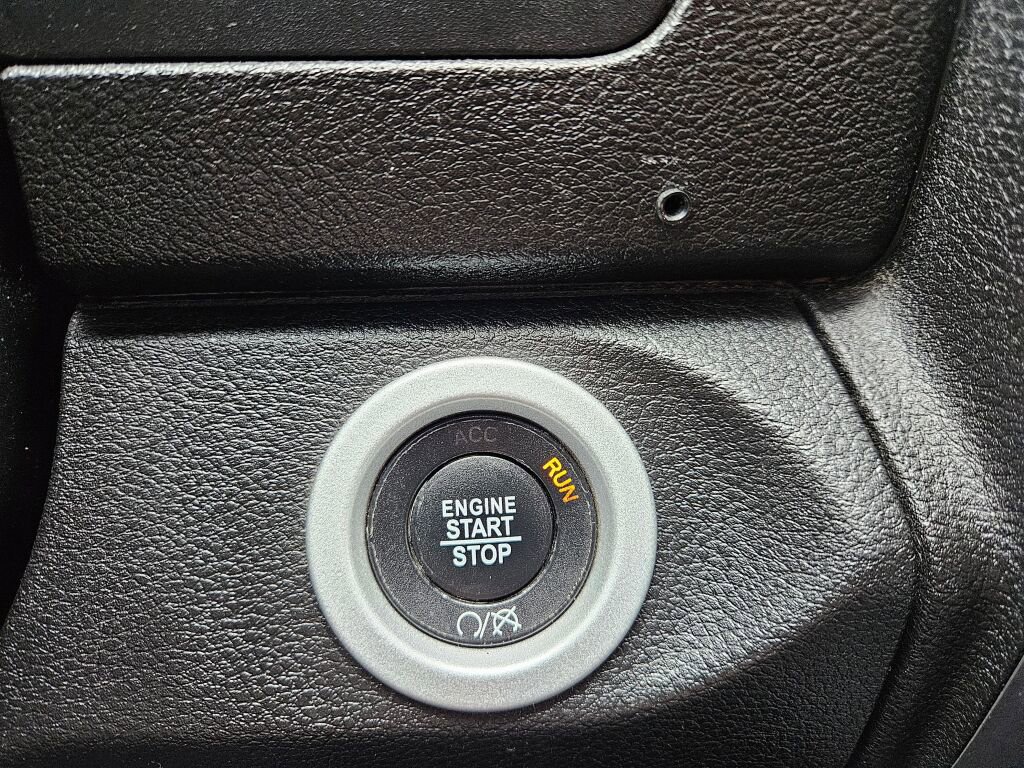 Used 2021 RAM 1500 Classic Warlock AWD/4WD image 24