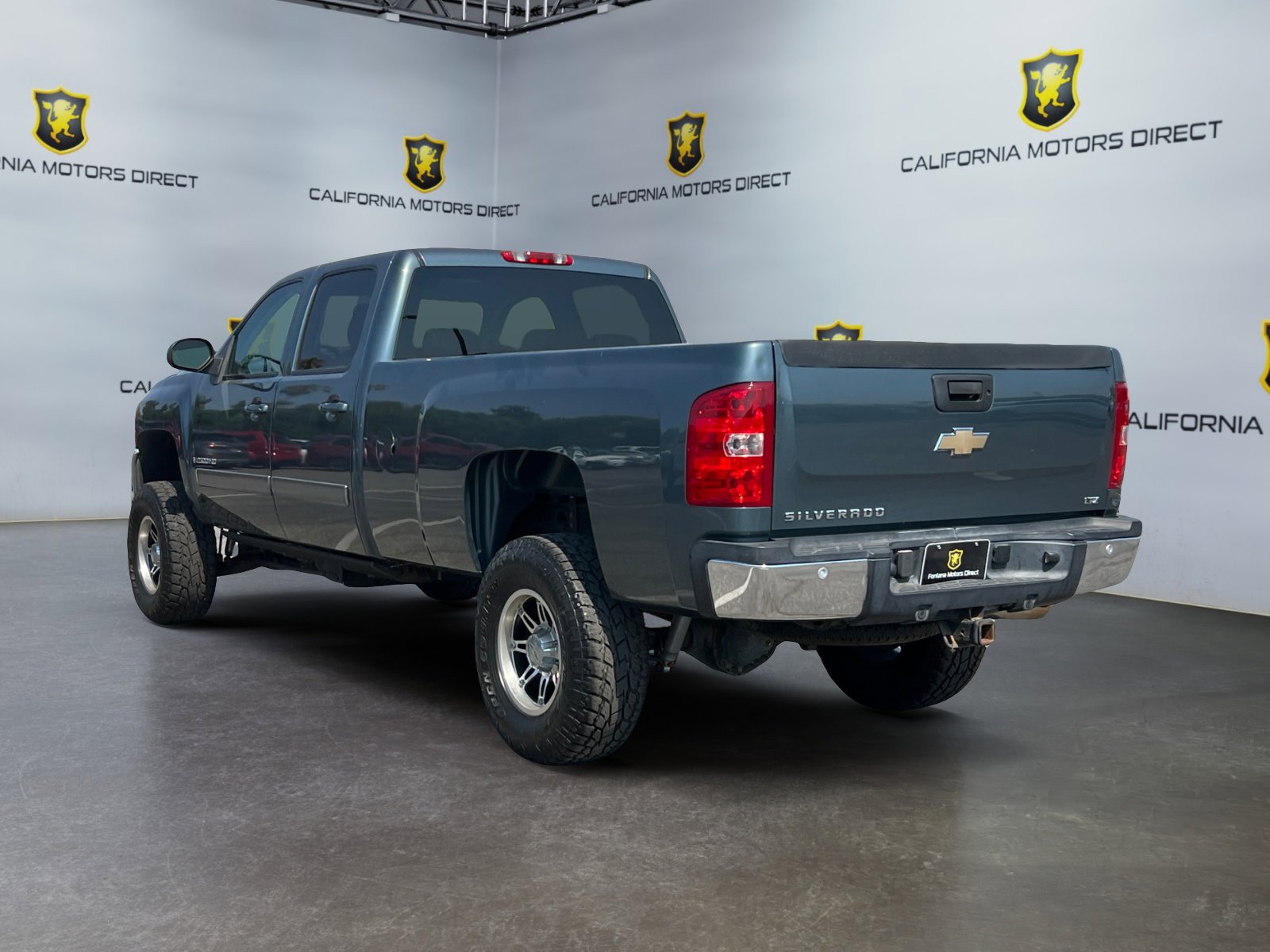 Used 2008 Chevrolet Silverado 2500 LTZ w/ Safety Package image 3
