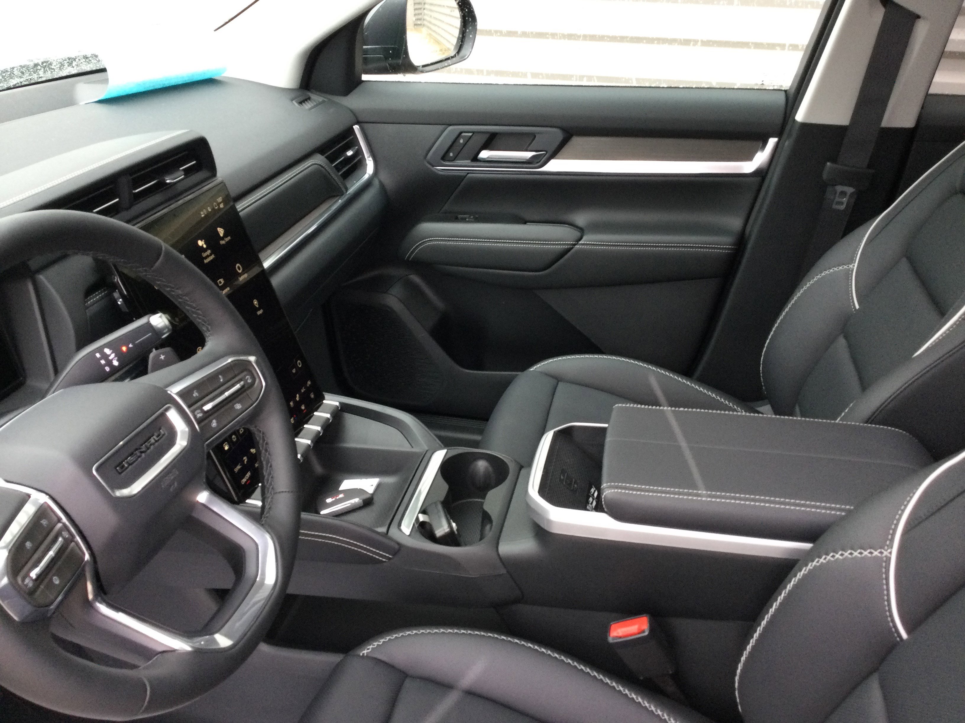 New 2026 GMC Terrain Denali image 8