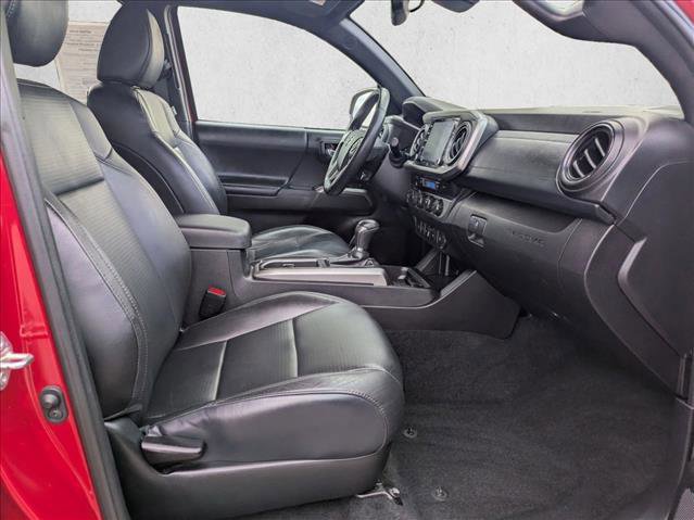 Used 2020 Toyota Tacoma Limited AWD/4WD image 21