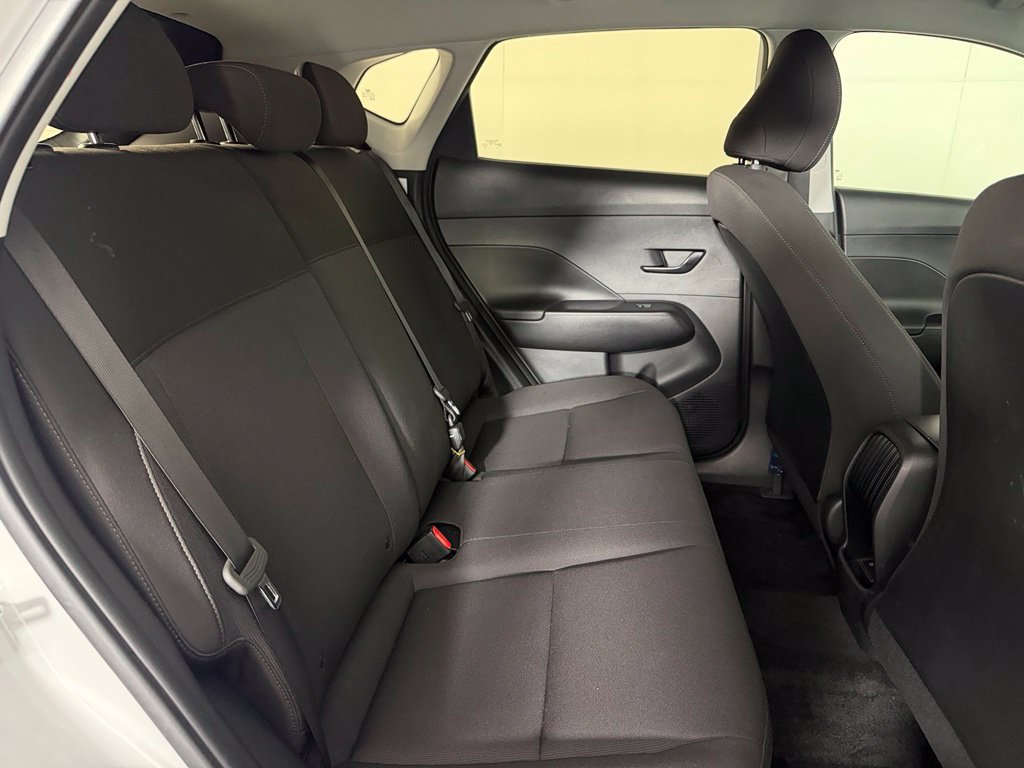 Used 2026 Hyundai Kona SE FWD image 19