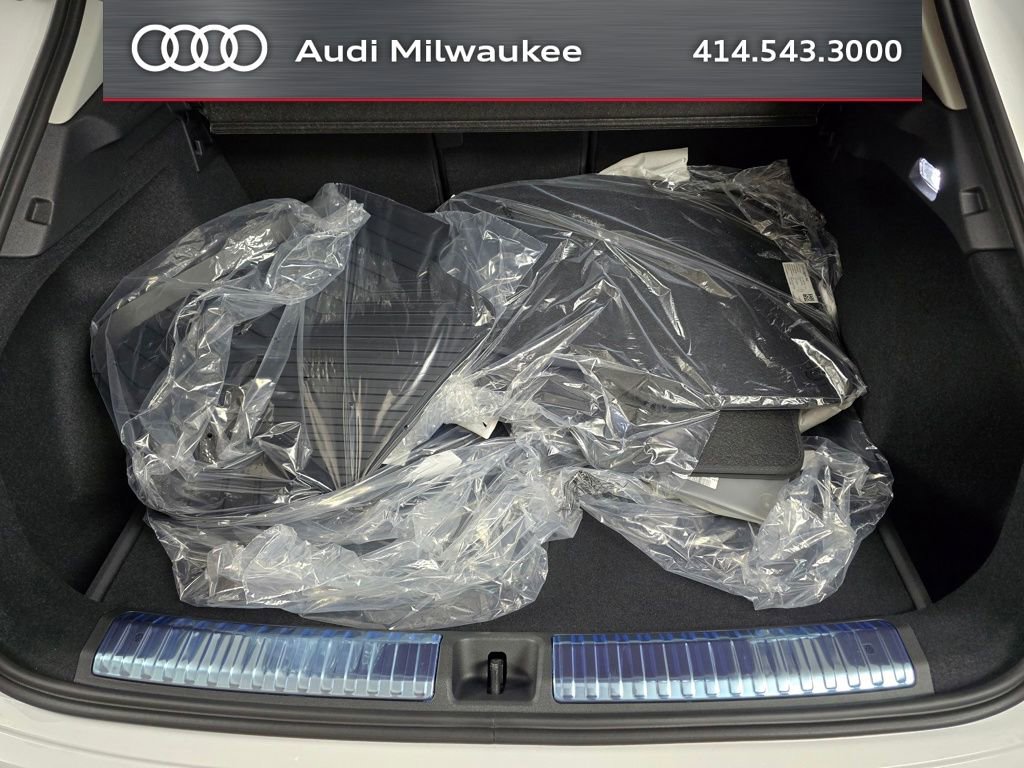 New 2026 Audi Q3 quattro 2.0T AWD/4WD image 12