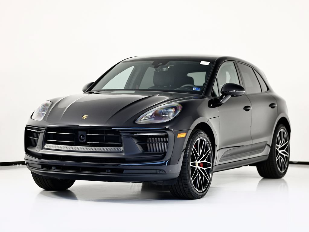 New 2026 Porsche Macan GTS AWD/4WD image 1