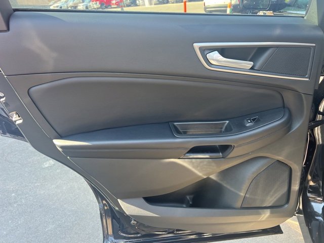 Certified 2022 Ford Edge SEL w/ Convenience Package image 18