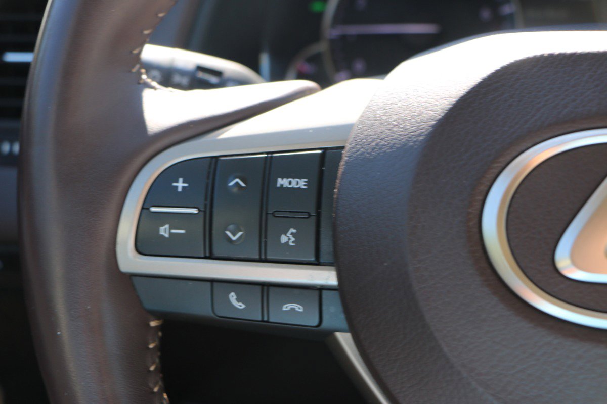 Used 2016 Lexus RX 350 AWD w/ Premium Package image 19