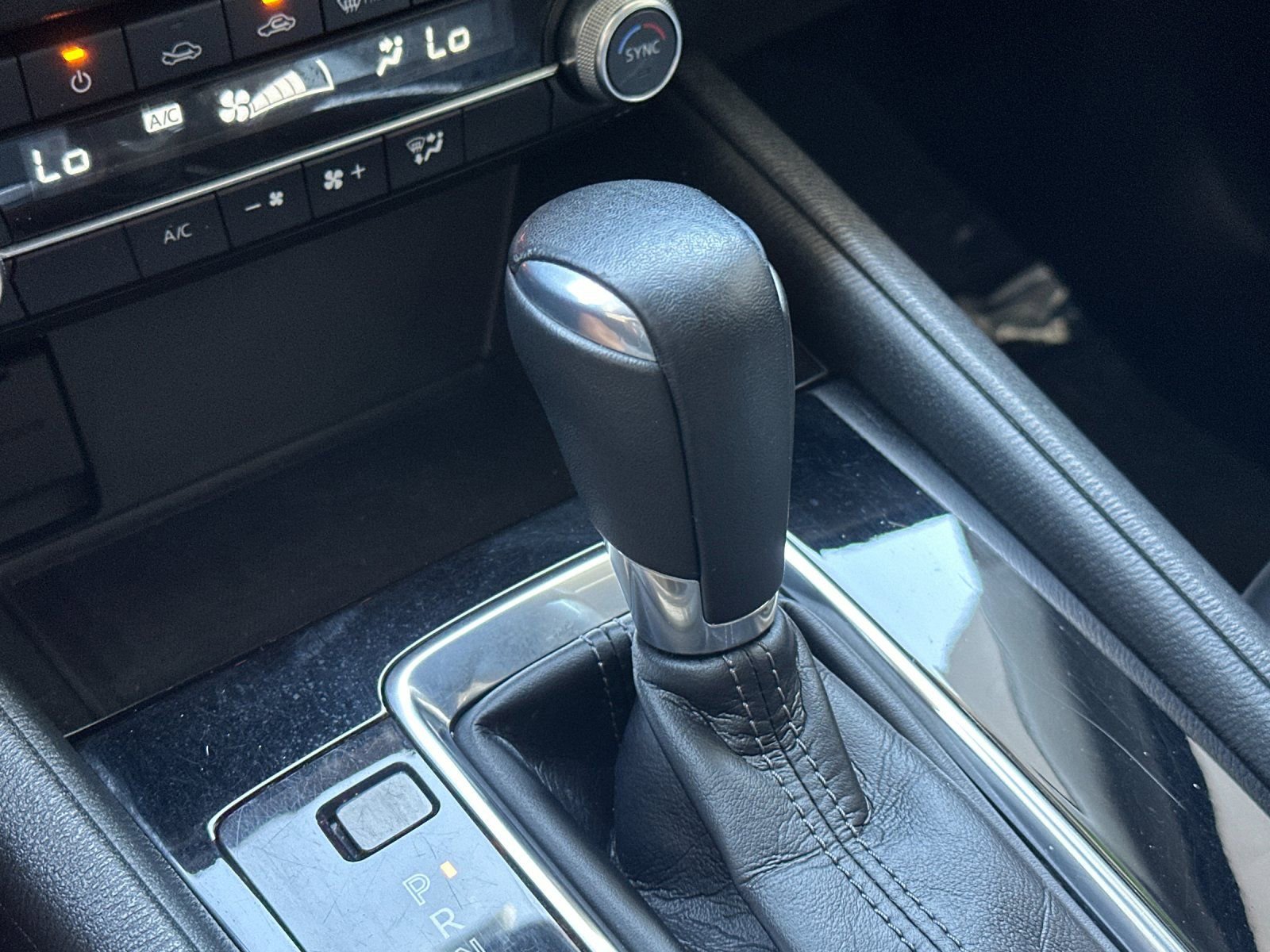 Used 2021 MAZDA CX-5 Touring FWD image 21