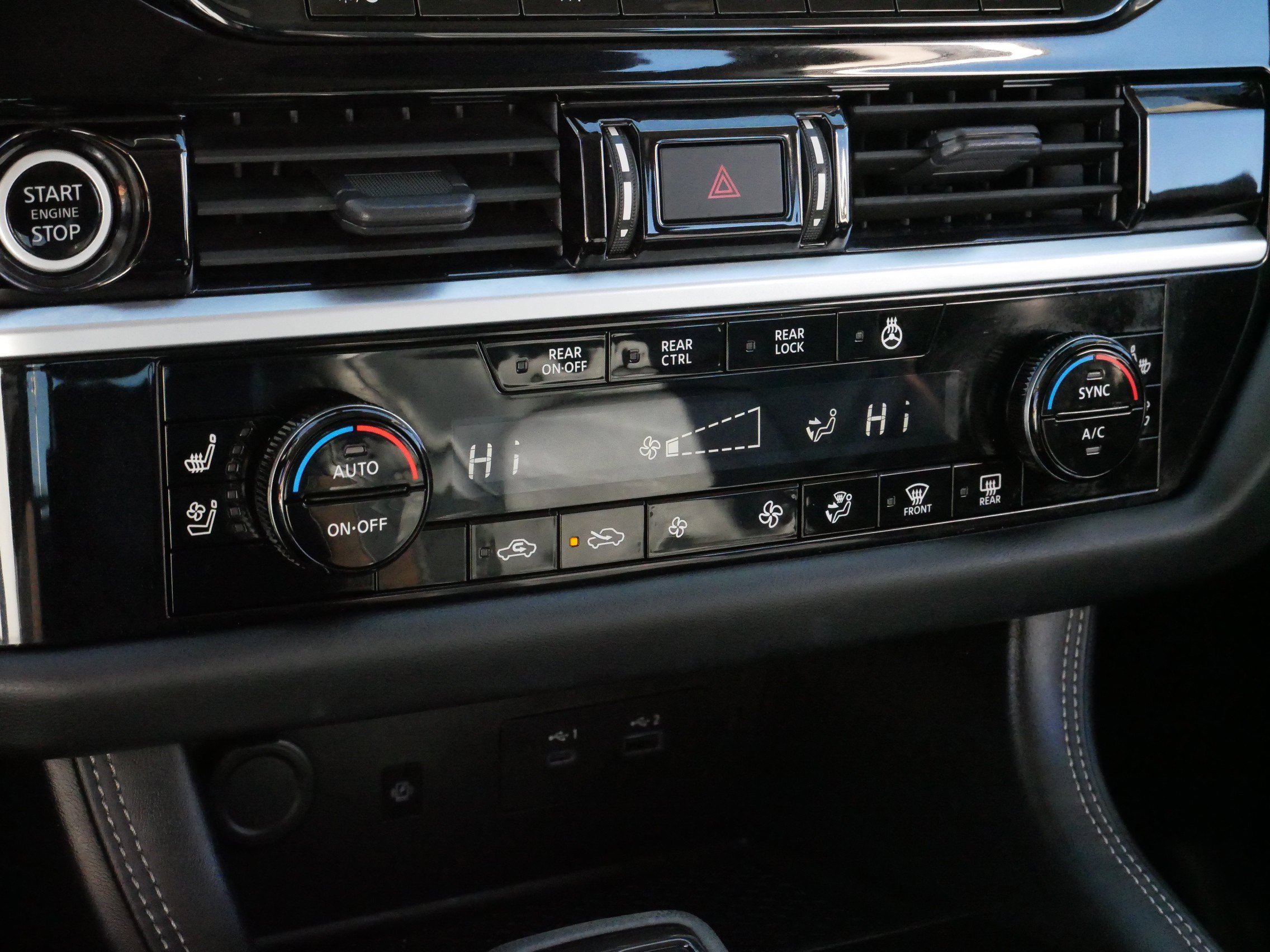 Used 2023 Nissan Pathfinder Platinum w/ Lighting Package (N93) image 23