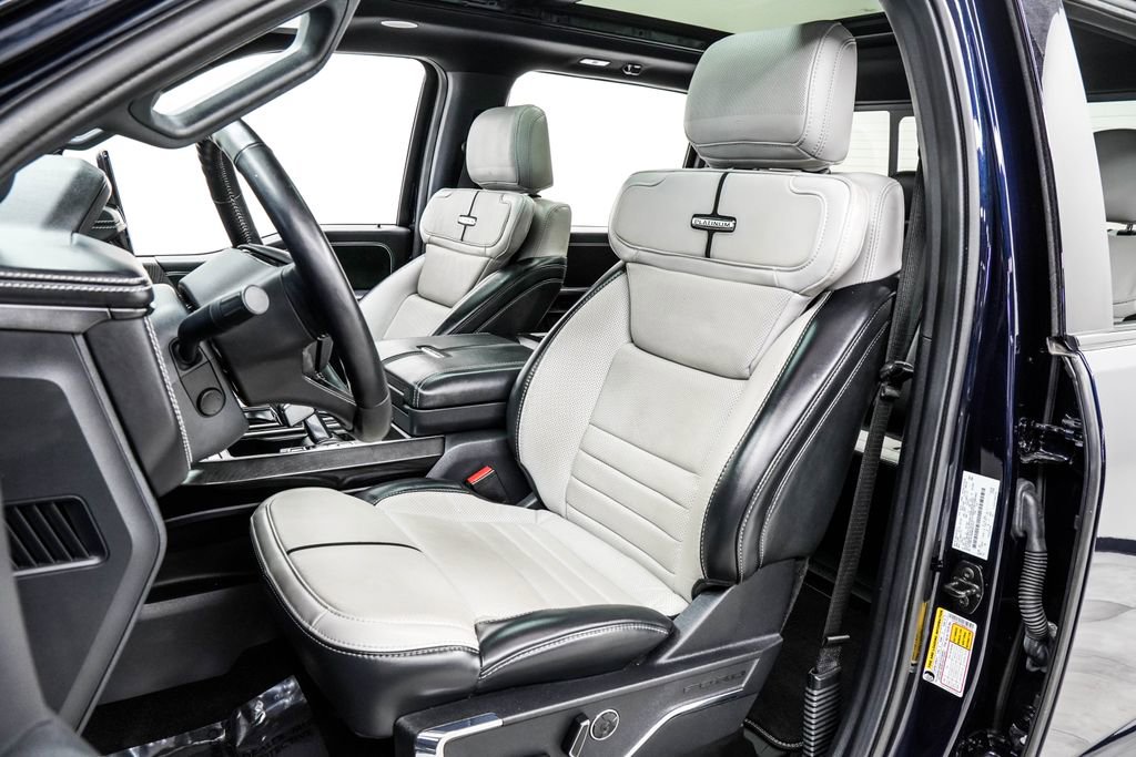 Used 2022 Ford F150 Lightning Platinum image 15