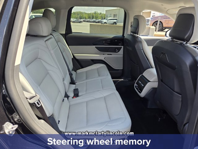 New 2026 Lincoln Nautilus Premier w/ Equipment Group 102A AWD/4WD image 15