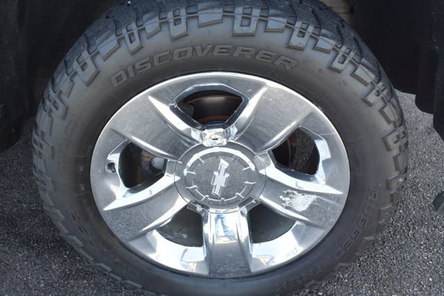 Used 2014 Chevrolet Silverado 1500 LTZ w/ LTZ Plus Package AWD/4WD image 43