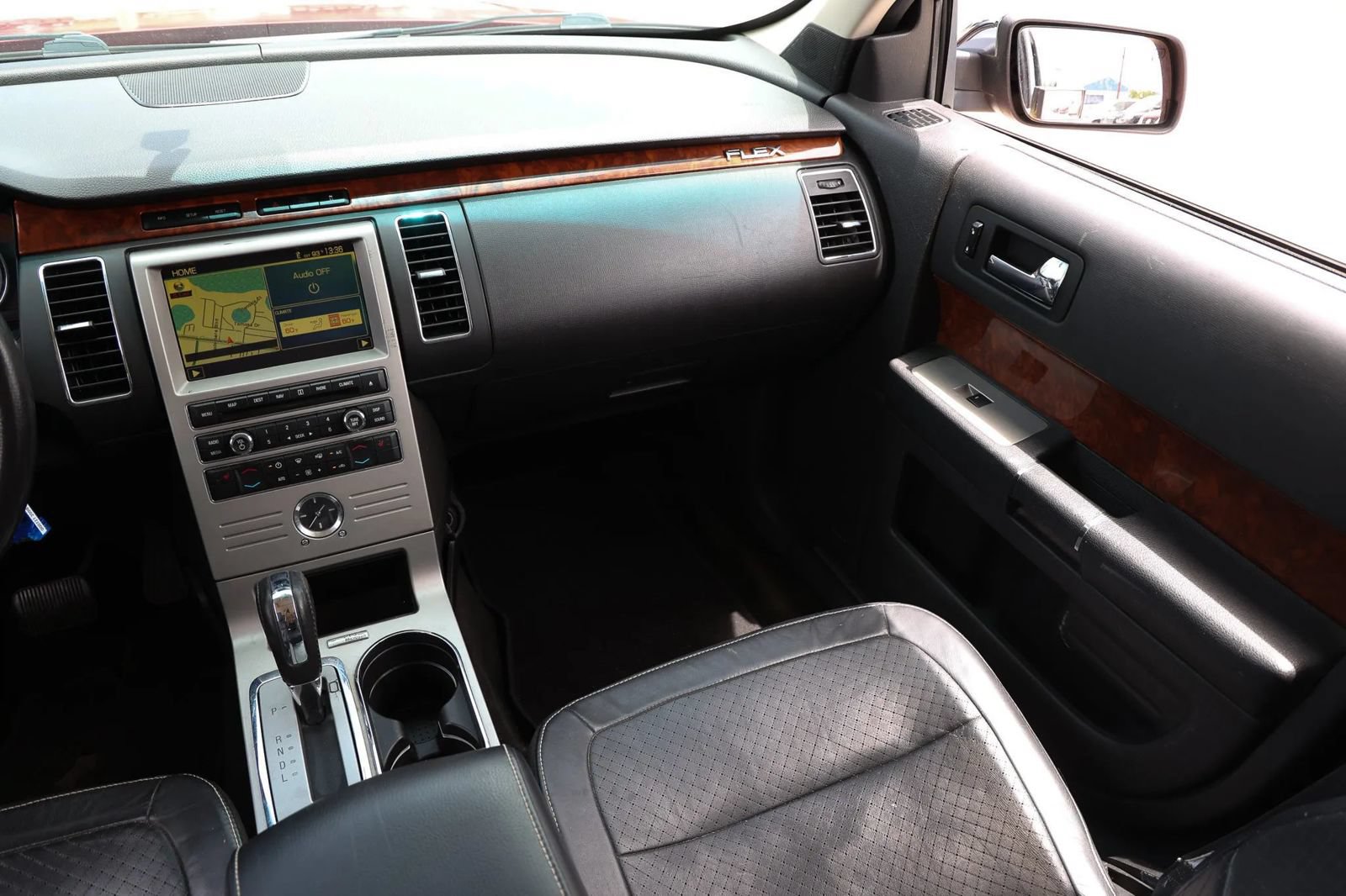 Used 2009 Ford Flex Limited FWD image 13