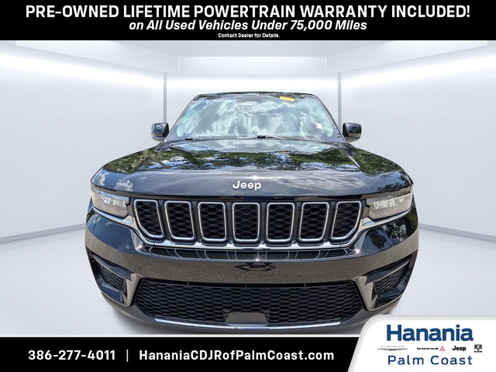 Used 2023 Jeep Grand Cherokee Laredo AWD/4WD image 8