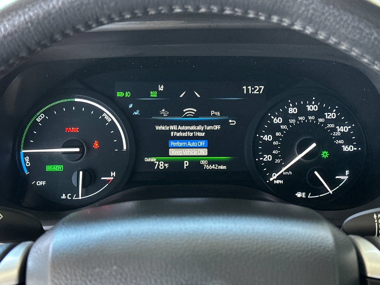 Used 2025 Toyota Sienna XLE FWD image 24