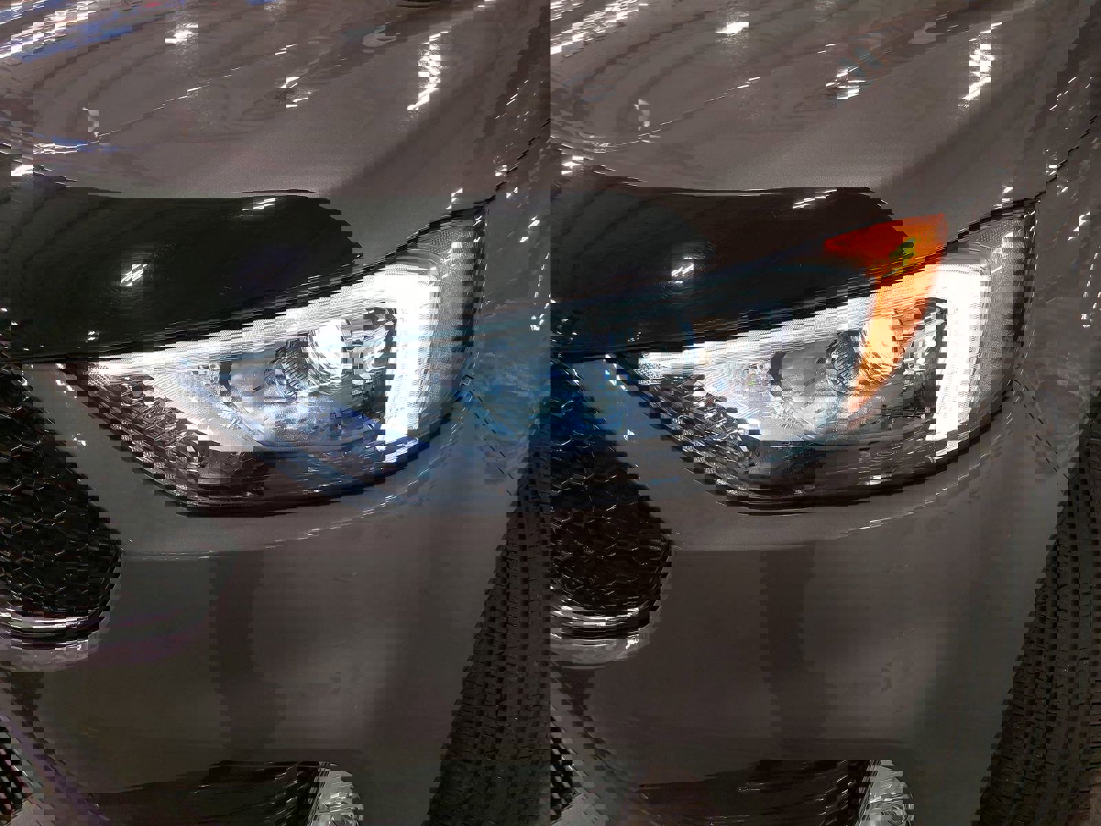 Used 2024 Ford Edge ST-Line image 34