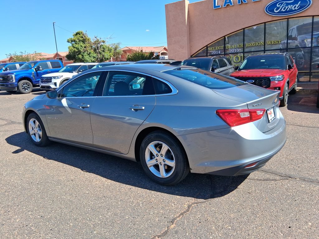 Used 2024 Chevrolet Malibu LS FWD image 3